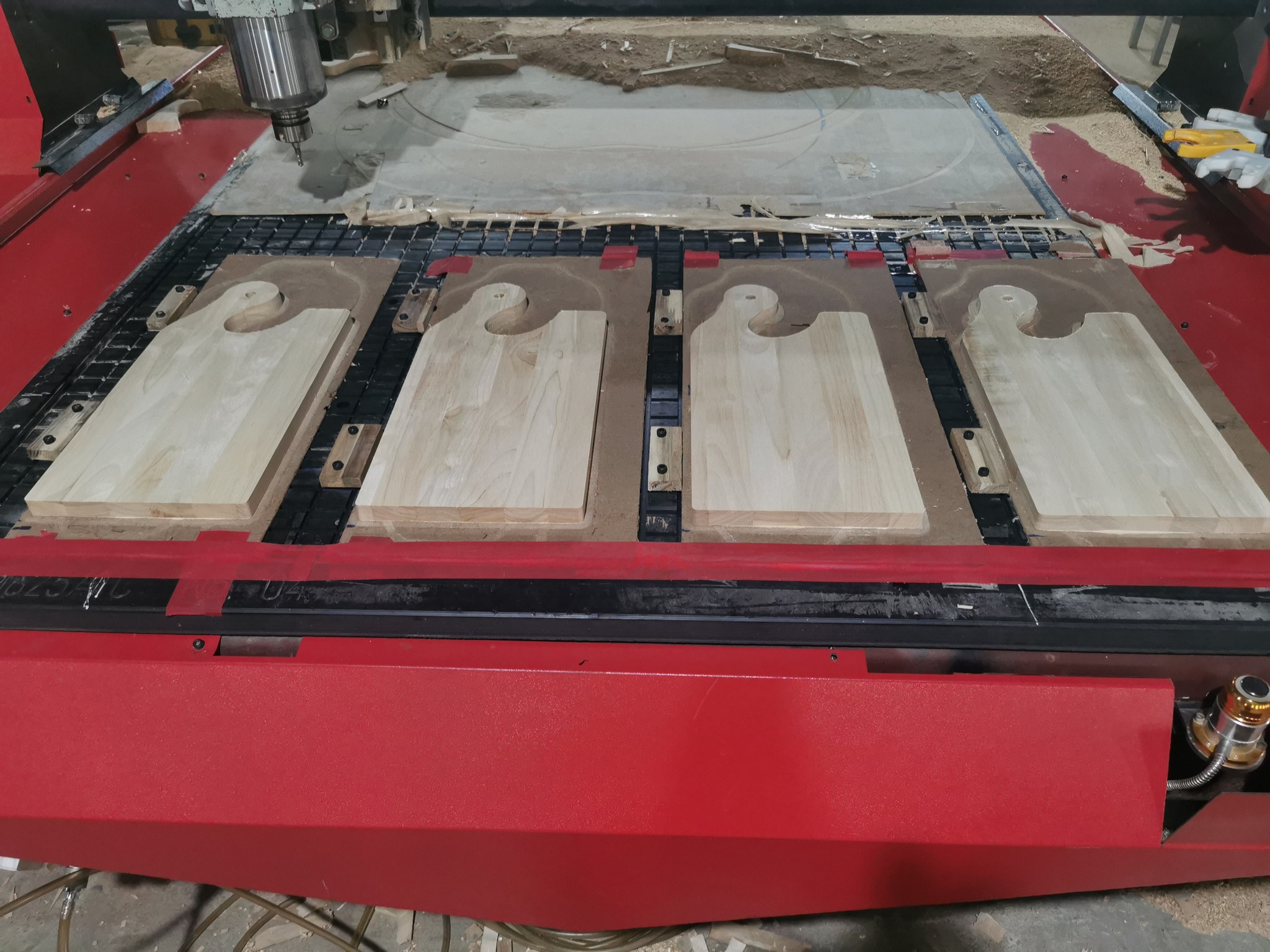 gia công CNC cắt 2D